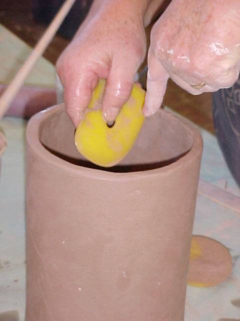 Using rib to smooth inside