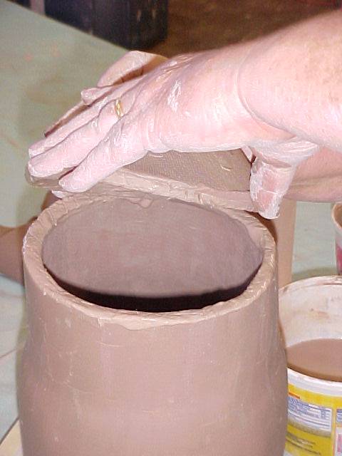 Attaching crown to vessel