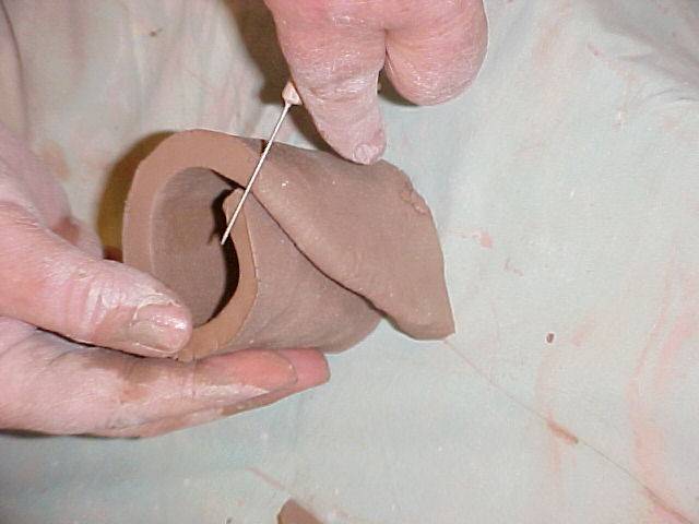Cutting spout
